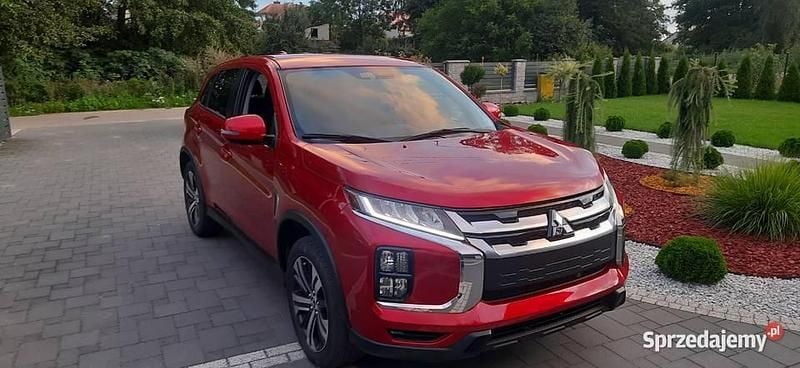 Używany Mitsubishi Outlander 150 KM (110 kW) 2020 SUV