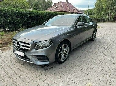 Szary Używany 2017 Mercedes E220 AMG Sedan/Limuzyna | 95 000 zł (Dobra cena) - Obraz 1/4