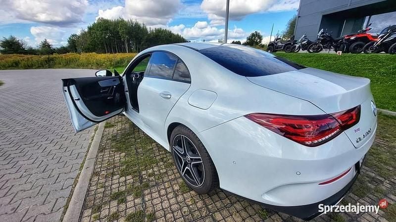 Używany 2022 Mercedes CLA200 AMG line | 142 900 zł - Obraz 1/4