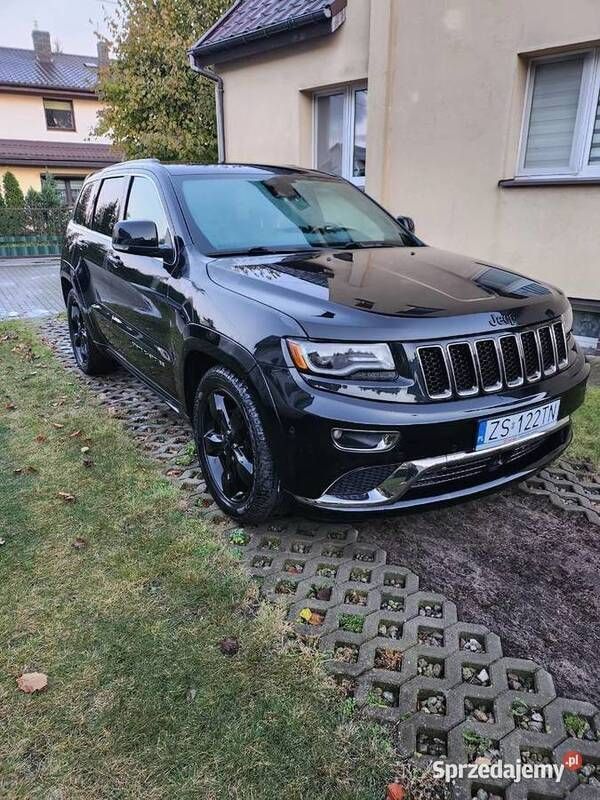 Czarny Używany 2016 Jeep Grand Cherokee Overland SUV | 91 999 zł (Dość drogi) - Obraz 1/4