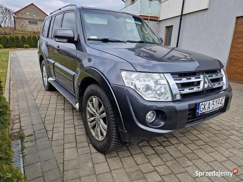 Używany Mitsubishi Pajero 2014 Grafitowy SUV