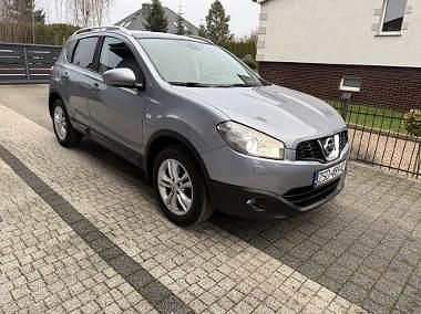 Szary Używany 2011 Nissan Qashqai SUV | 27 900 zł (Uczciwa cena) - Obraz 1/4