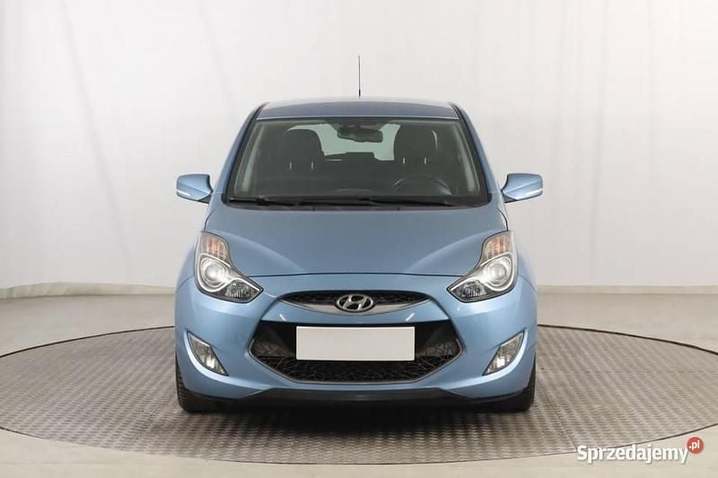 Używany Hyundai ix20 90 KM (66 kW) 2010 Niebieski Hatchback