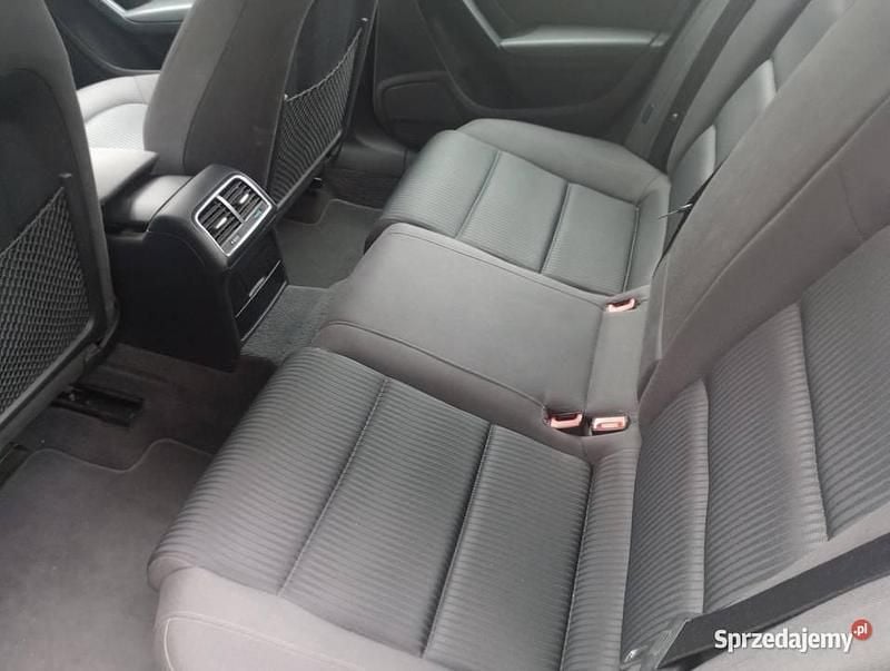 Używany Audi A4 2011 Czarny Sedan/Limuzyna