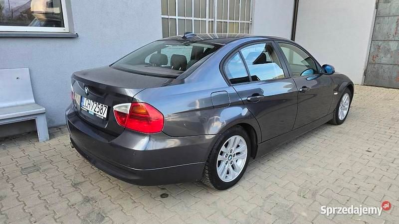 Używany 2005 BMW 318 | 9900 zł (Uczciwa cena) - Obraz 1/4