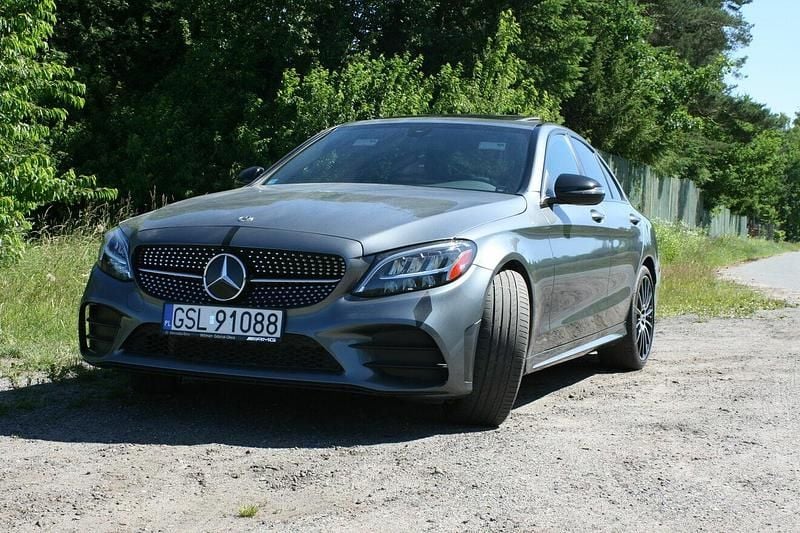 Używany Mercedes C300 AMG line 2020 Szary Sedan/Limuzyna