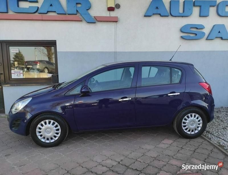 Używany Opel Corsa 69 KM (50 kW) 2011 Granatowy Hatchback