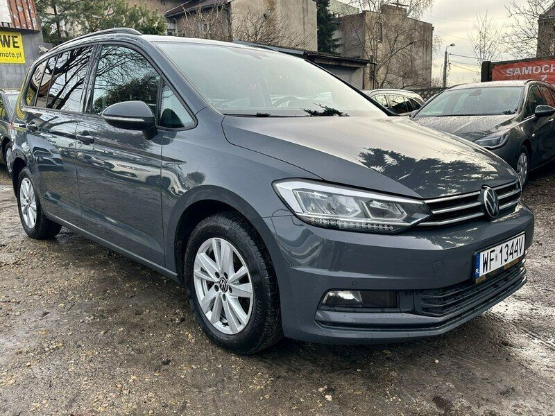 Używany VW Touran 115 KM (84 kW) 2020 Szary (metalik) Minivan