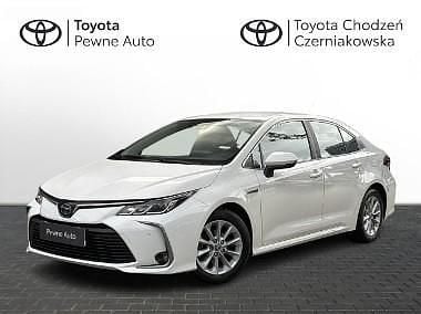 Biały Używany 2021 Toyota Corolla Comfort Sedan/Limuzyna | 88 900 zł (Dość drogi) - Obraz 1/4