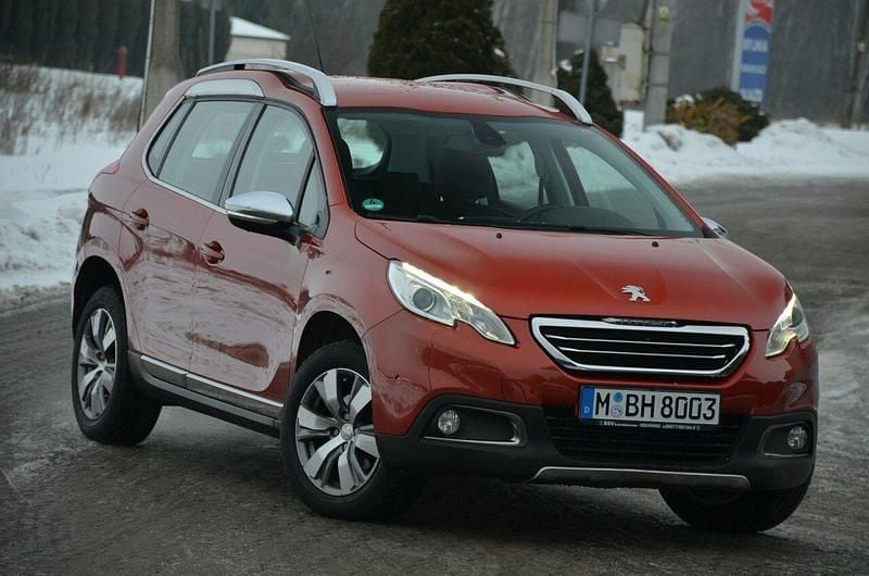 Inny kolor Używany 2016 Peugeot 2008 SUV | 29 900 zł (Uczciwa cena) - Obraz 1/4