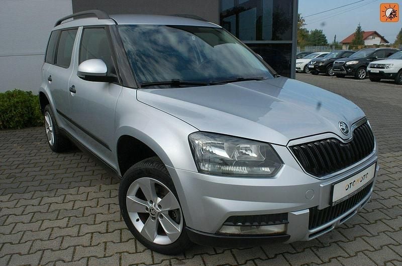 Srebrny Używany 2014 Skoda Yeti SUV | 28 900 zł (Uczciwa cena) - Obraz 1/4