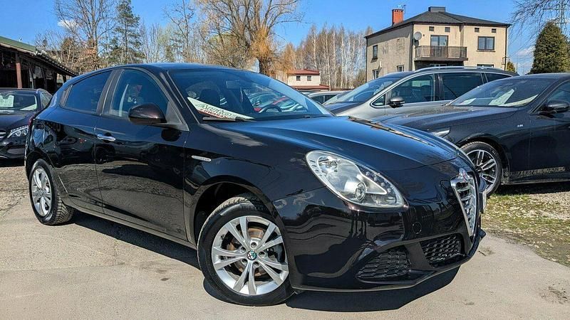 Używany Alfa Romeo Giulietta 105 KM (77 kW) 2013 Brązowy (metalik) Hatchback