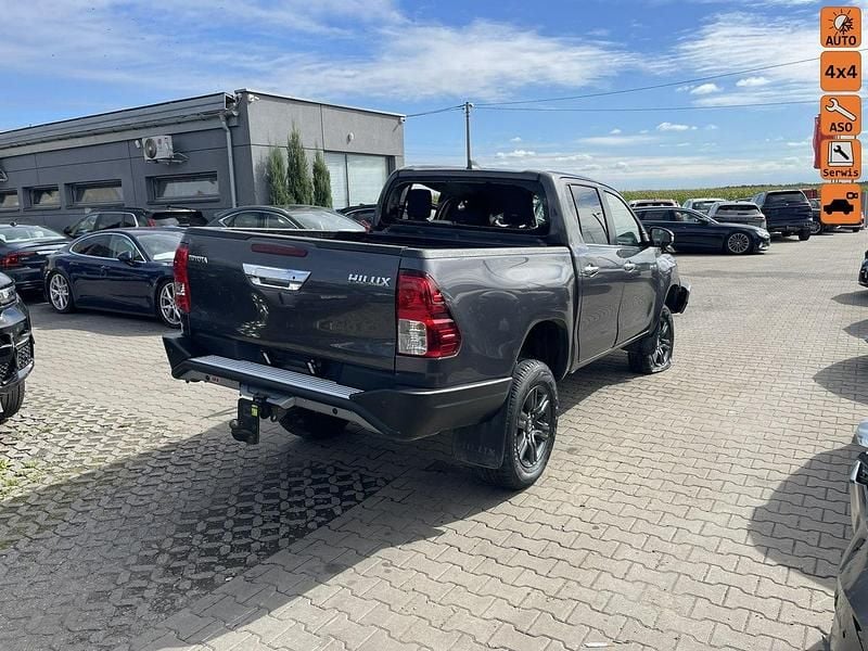 Grafitowy Używany 2024 Toyota HiLux Pickup | 89 900 zł - Obraz 1/4