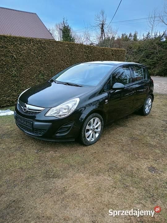 Używany Opel Corsa 2012 Czarny Hatchback