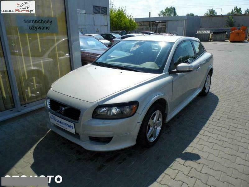 Używany Volvo C30 100 KM (73 kW) 2008 Zielony (metalik) Hatchback