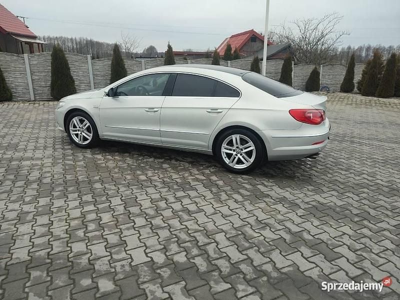 Używany VW Passat 2008 Srebrny Coupe