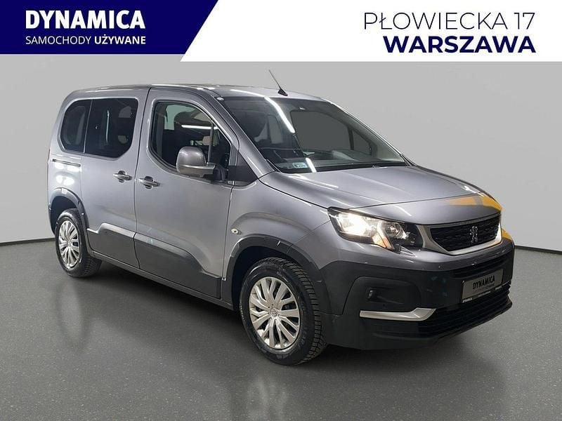 Używany Peugeot Rifter 102 KM (75 kW) 2020 Srebrny (metalik) Minivan