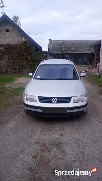 Srebrny Używany 1998 VW Passat Kombi | 4200 zł (Uczciwa cena) - Obraz 1/4