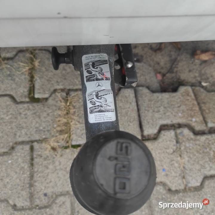 Używany Mercedes 190 1986 Sedan/Limuzyna