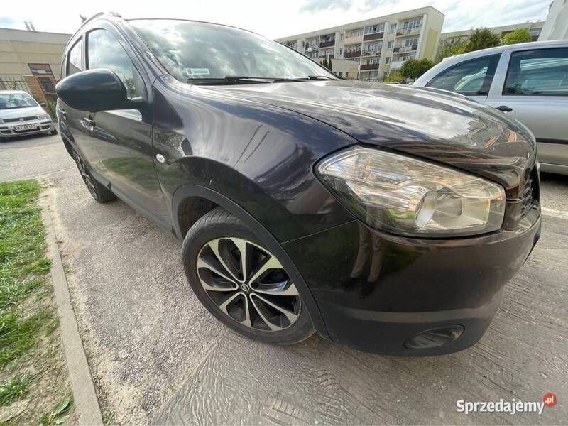Używany Nissan Qashqai +2 2013 Bordowy SUV