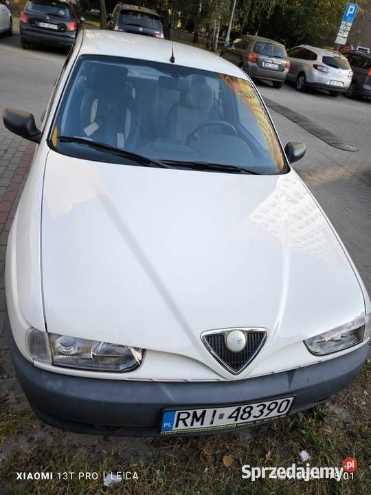 Biały Używany 1998 Alfa Romeo 146 Sedan/Limuzyna | 5500 zł - Obraz 1/4