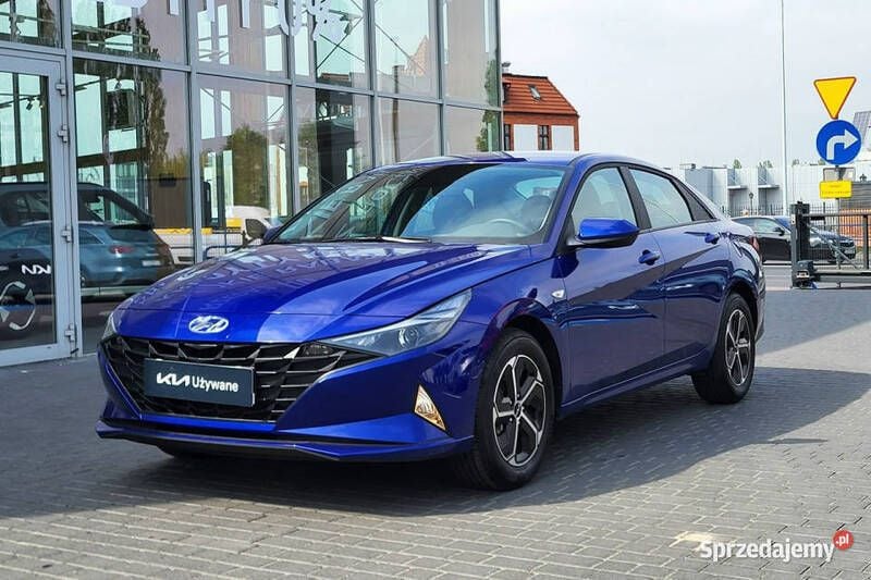 Niebieski (metalik) Używany 2023 Hyundai Elantra Comfort Sedan/Limuzyna | 87 900 zł (Uczciwa cena) - Obraz 1/4