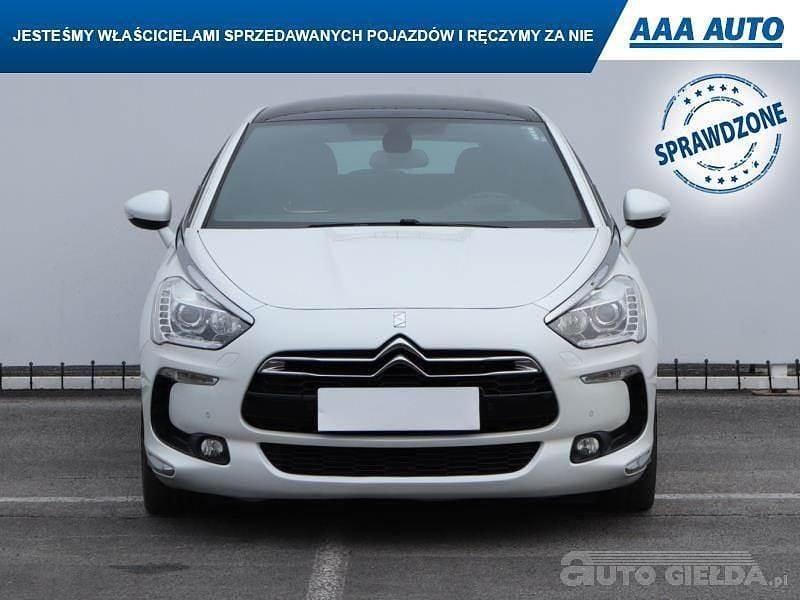 Używany Citroën DS5 2013 Biały Hatchback