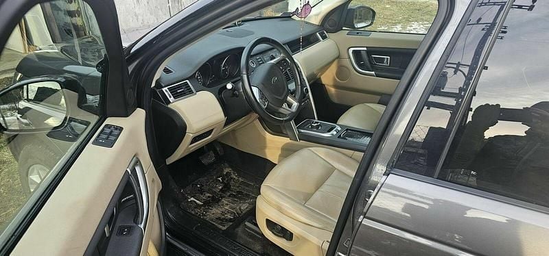 Używany Land Rover Discovery Sport 2017 Szary SUV
