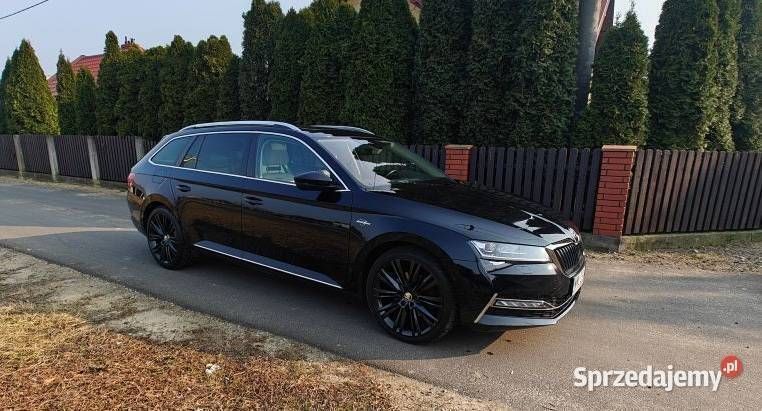 Czarny Używany 2020 Skoda Superb LAURIN & KLEMENT Kombi | 86 990 zł (Dość drogi) - Obraz 1/4