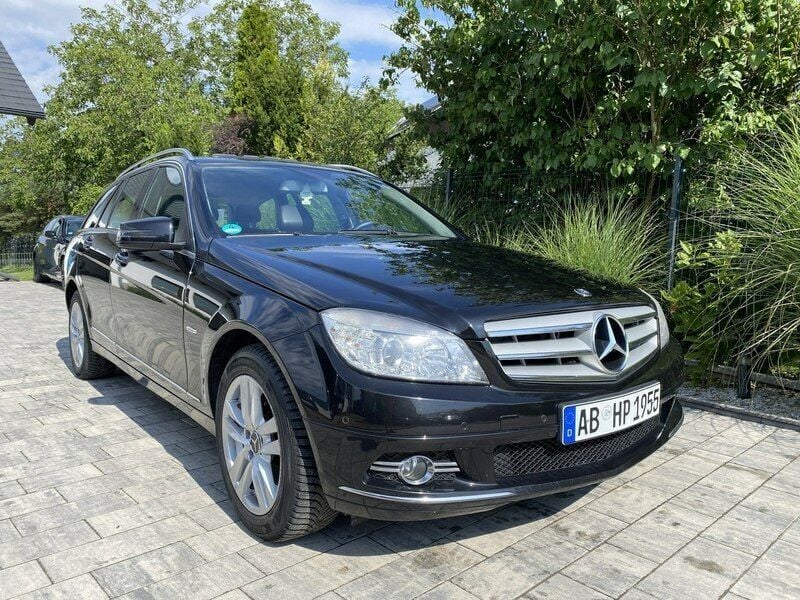Biały Używany 2008 Mercedes C180 Kombi | 33 900 zł (Dość drogi) - Obraz 1/4