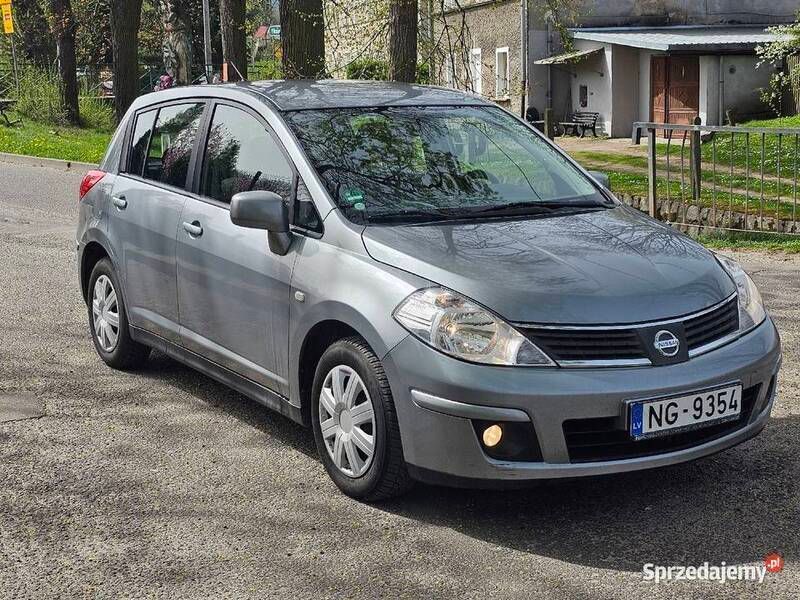 Używany Nissan Tiida 2009 Hatchback