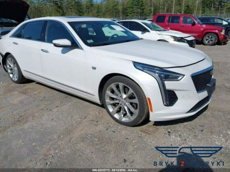 Biały Używany 2019 Cadillac CT6 Sedan/Limuzyna | 66 280 zł - Obraz 1/3