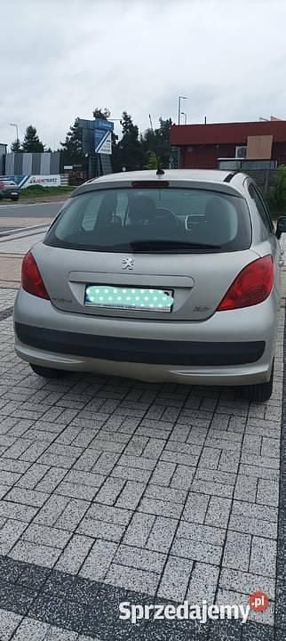 Używany Peugeot 207 2008 Srebrny Hatchback