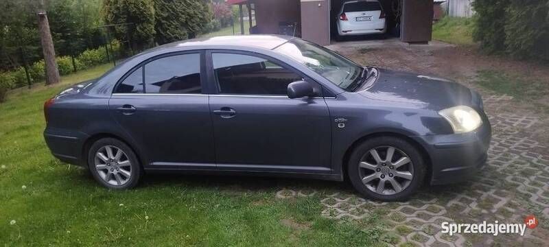 Używany 2005 Toyota Avensis | 7000 zł - Obraz 1/3