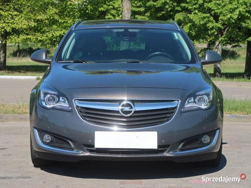 Szary Używany 2016 Opel Insignia Kombi | 35 999 zł (Dobra cena) - Obraz 1/4