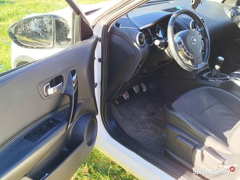 Używany Nissan Qashqai +2 130 KM (95 kW) 2013 Biały SUV