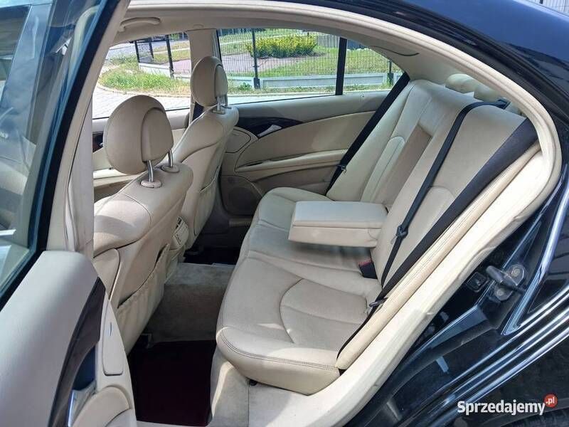 Używany Mercedes E200 2004