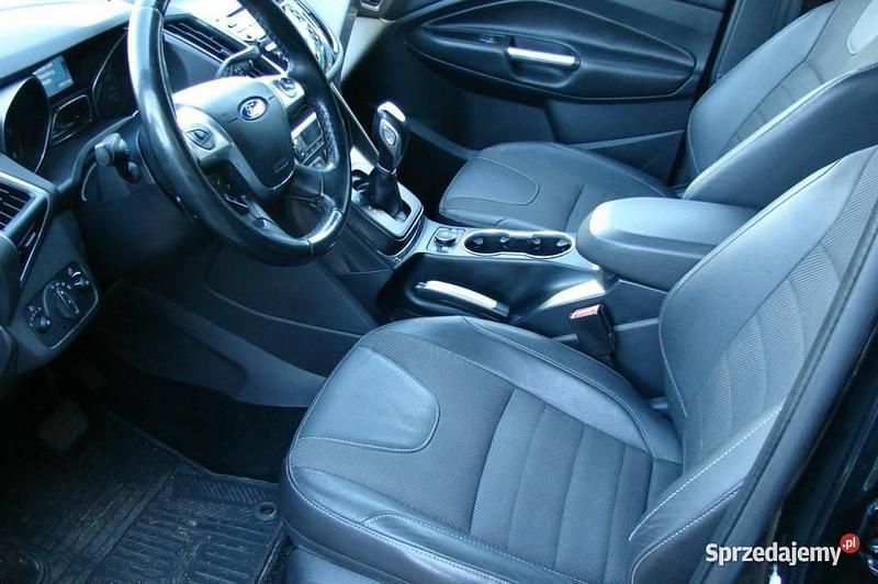 Używany Ford Kuga Titanium 180 KM (132 kW) 2014 Czarny SUV