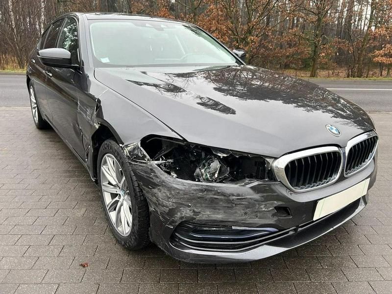Używany BMW M550 190 KM (139 kW) 2020 Szary Sedan/Limuzyna