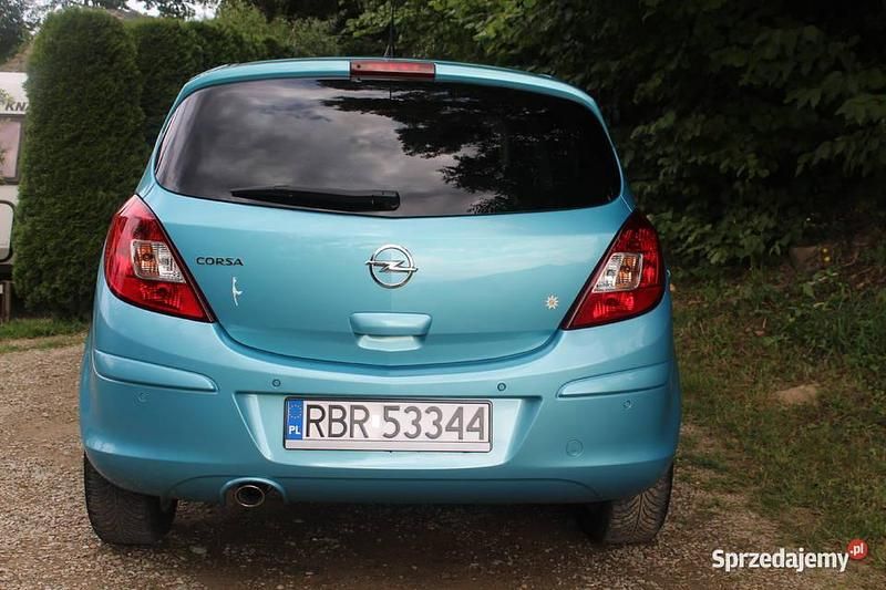 Używany Opel Corsa Satellite 2011 Niebieski Hatchback