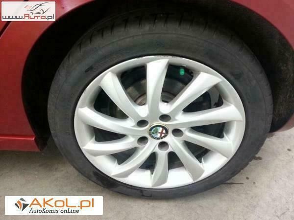 Używany Alfa Romeo Giulietta 170 KM (125 kW) 2010 Czerwony Hatchback