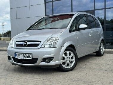 Srebrny (metalik) Używany 2006 Opel Meriva Minivan | 11 999 zł (Uczciwa cena) - Obraz 1/3
