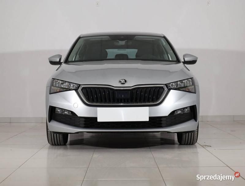 Srebrny Używany 2023 Skoda Scala Hatchback | 67 999 zł (Dobra cena) - Obraz 1/4