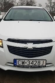 Używany Chevrolet Cruze 141 KM (103 kW) 2011 Biały Sedan/Limuzyna