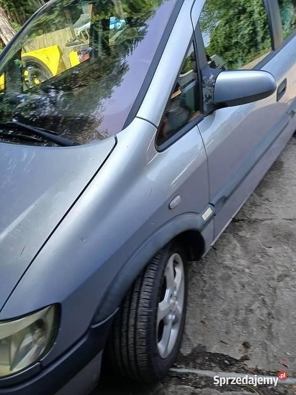 Używany Opel Zafira 2002 Minivan