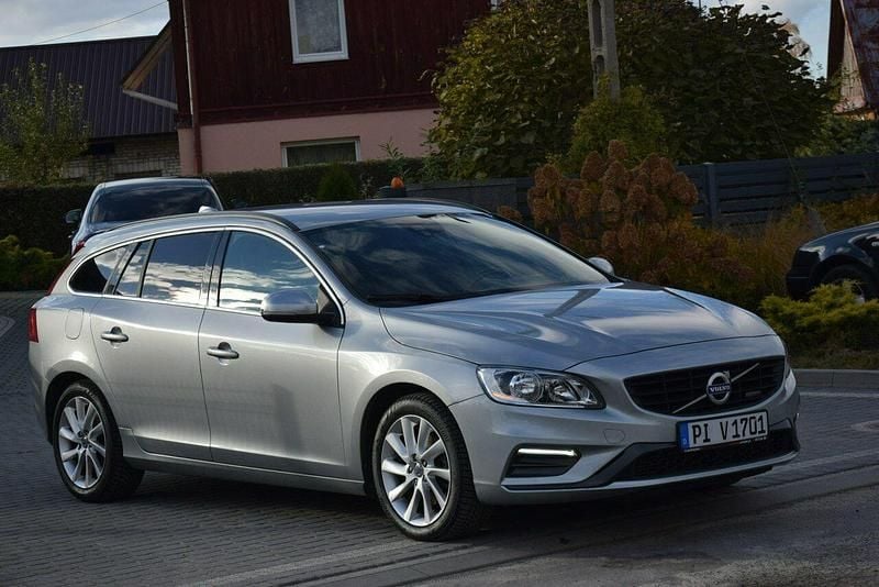 Srebrny Używany 2013 Volvo V60 Kombi | 29 397 zł (Uczciwa cena) - Obraz 1/4