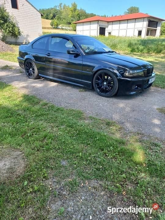 Czarny Używany 2003 BMW 330 Coupe | 35 000 zł (Uczciwa cena) - Obraz 1/4