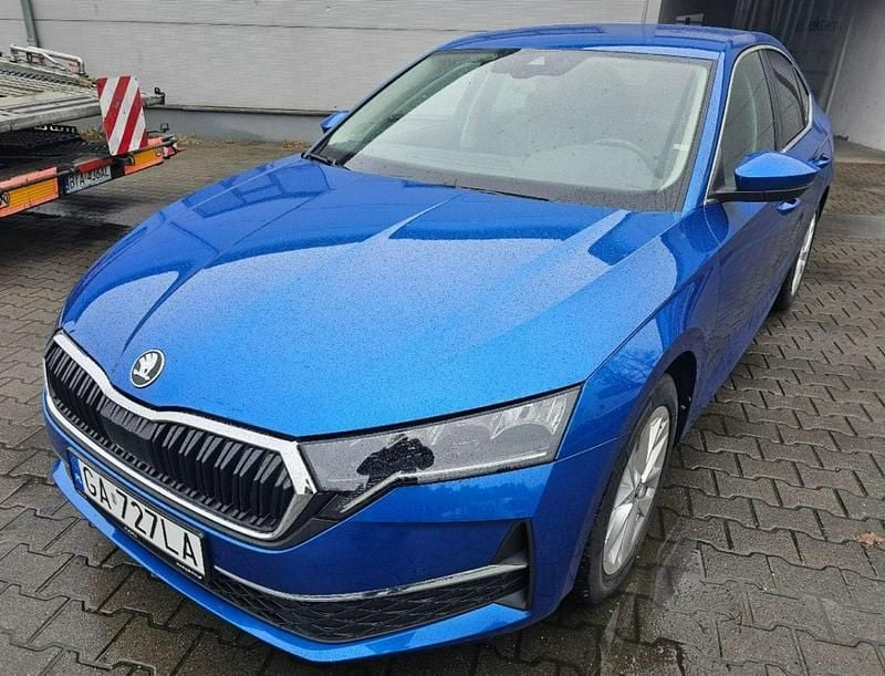 Używany Skoda Octavia Selection 150 KM (110 kW) 2024 Niebieski Hatchback
