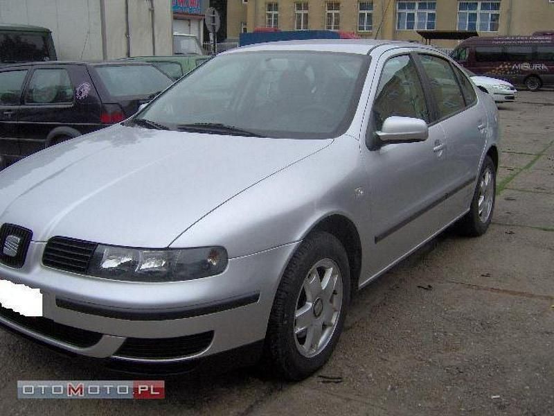 Srebrny (metalik) Używany 2001 Seat Toledo Sedan/Limuzyna | 20 800 zł - Obraz 1/1