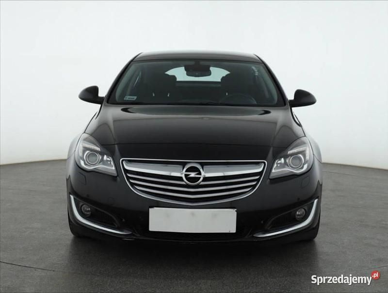 Czarny Używany 2014 Opel Insignia Sedan/Limuzyna | 33 499 zł (Uczciwa cena) - Obraz 1/4